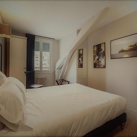 Urban Style Hotel Des Carmes Aurillac Exterior photo